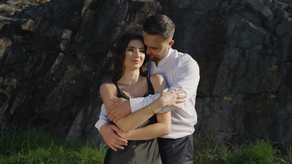 Yershov presented a new single and music video, “Heart” – a sincere story about love that won’t let go